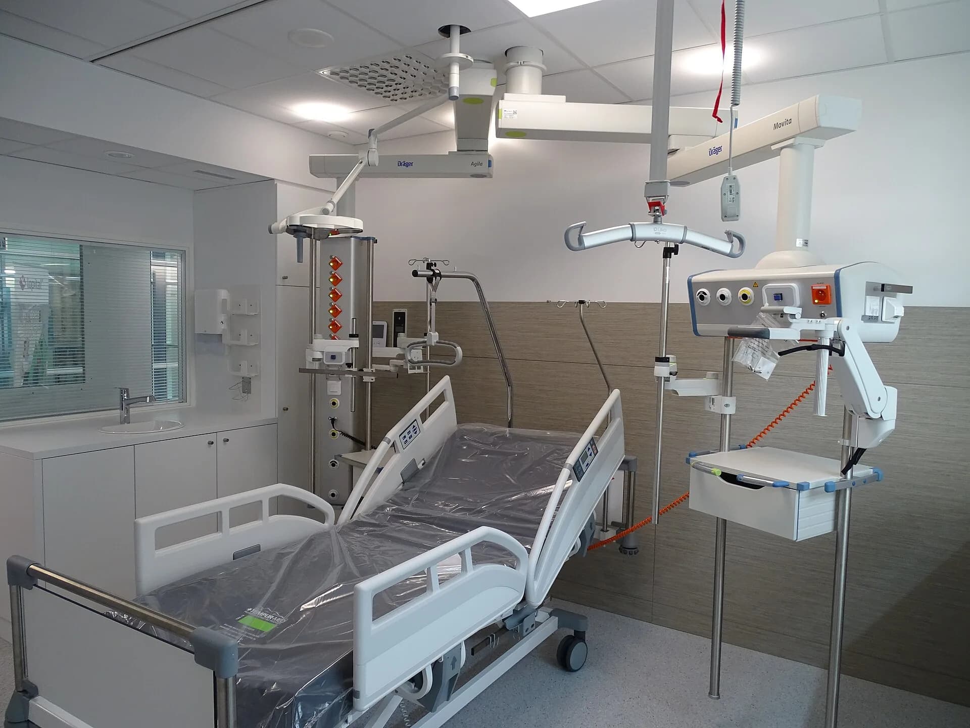 Clinical equipment in a hospital critical care unit
